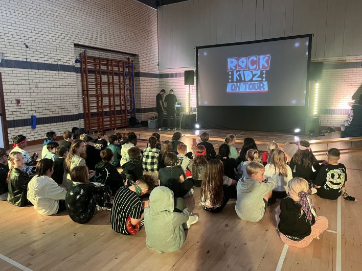 708_708_3795fa5891b98758c8a38d694603161b.jpg?m=1761319137